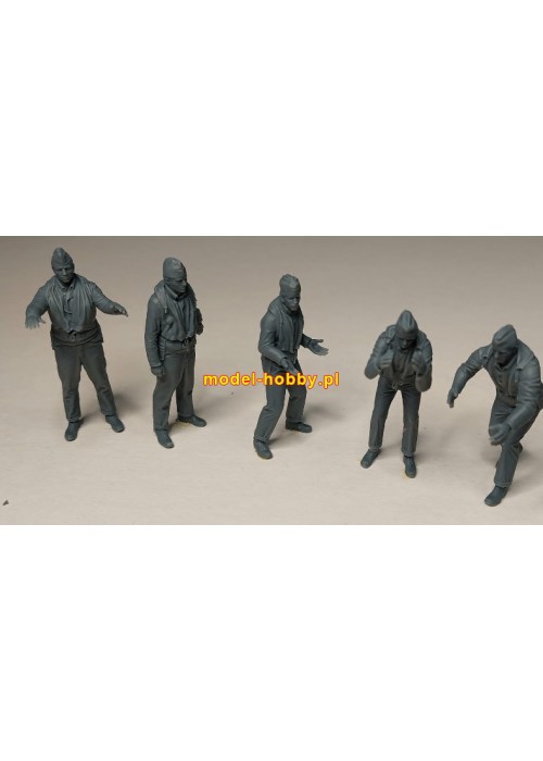 DKM – U-boot. Działo 8,8 cm lub 10,5 cm - tylko załoga.  Skala (1:200)