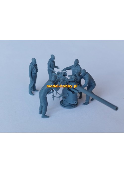 DKM – U-boot. Działo 10,5 cm i załoga. Skala (1:100)